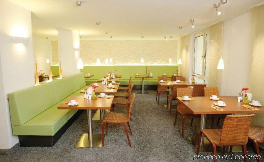 Airporthotel Residenz Steinenbronn Restaurant billede